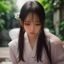 用户晓雯的头像，年轻女性，背景明亮